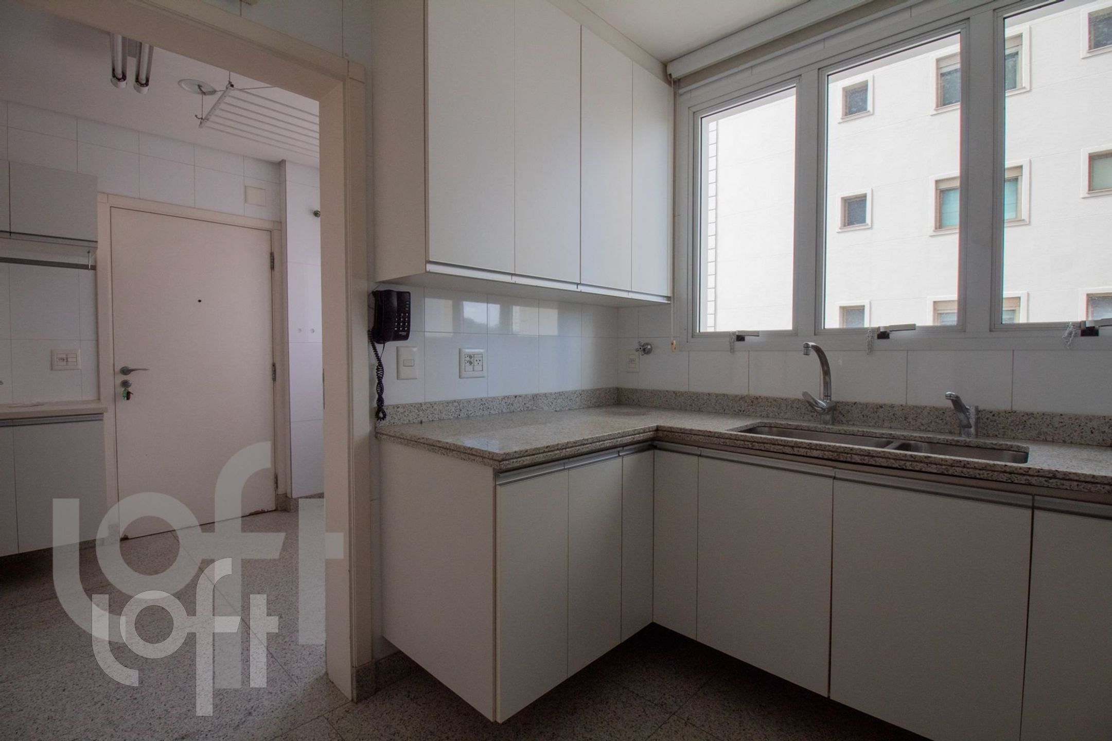 Apartamento à venda com 3 quartos, 217m² - Foto 45