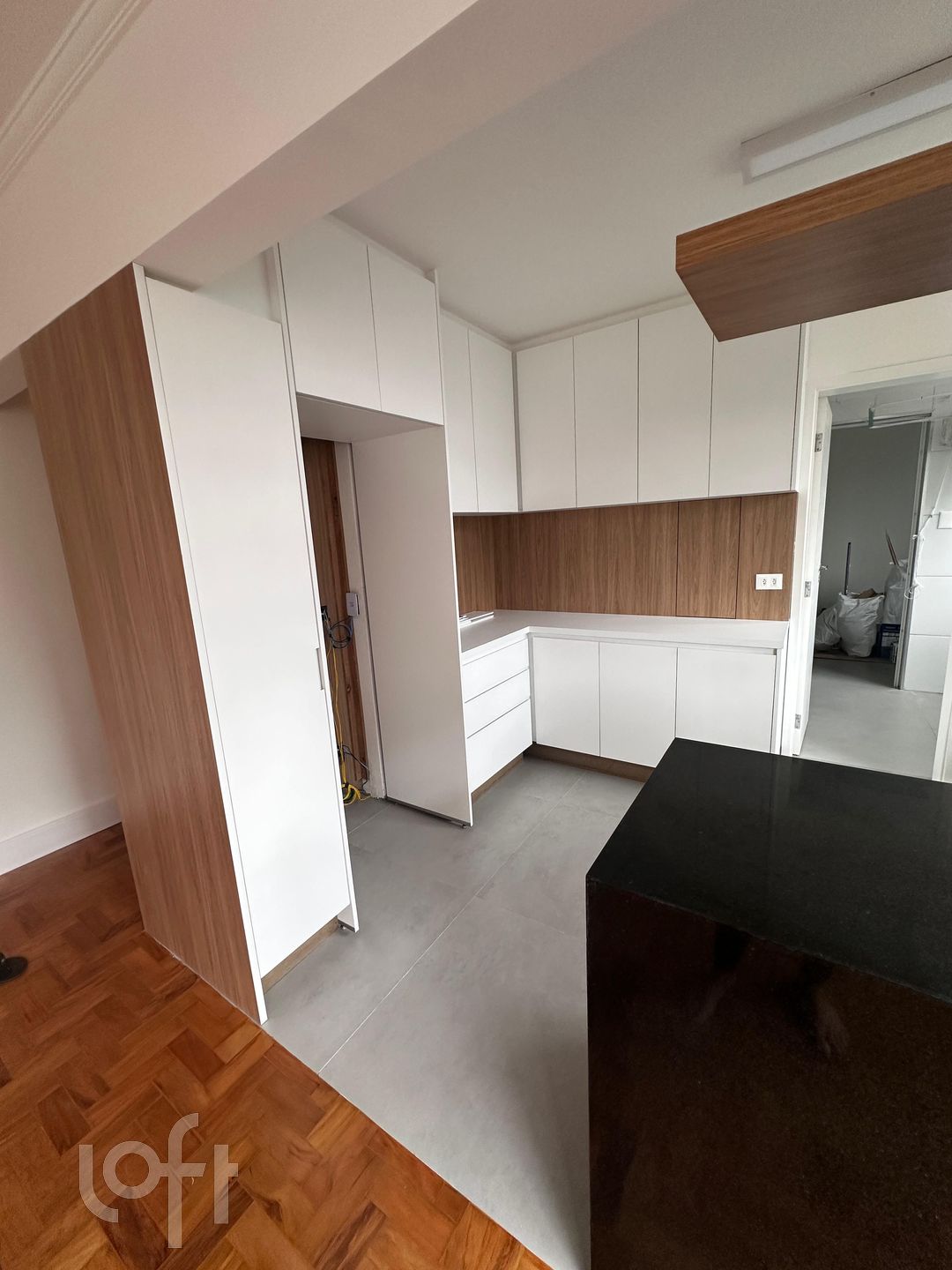 Apartamento à venda com 2 quartos, 84m² - Foto 4