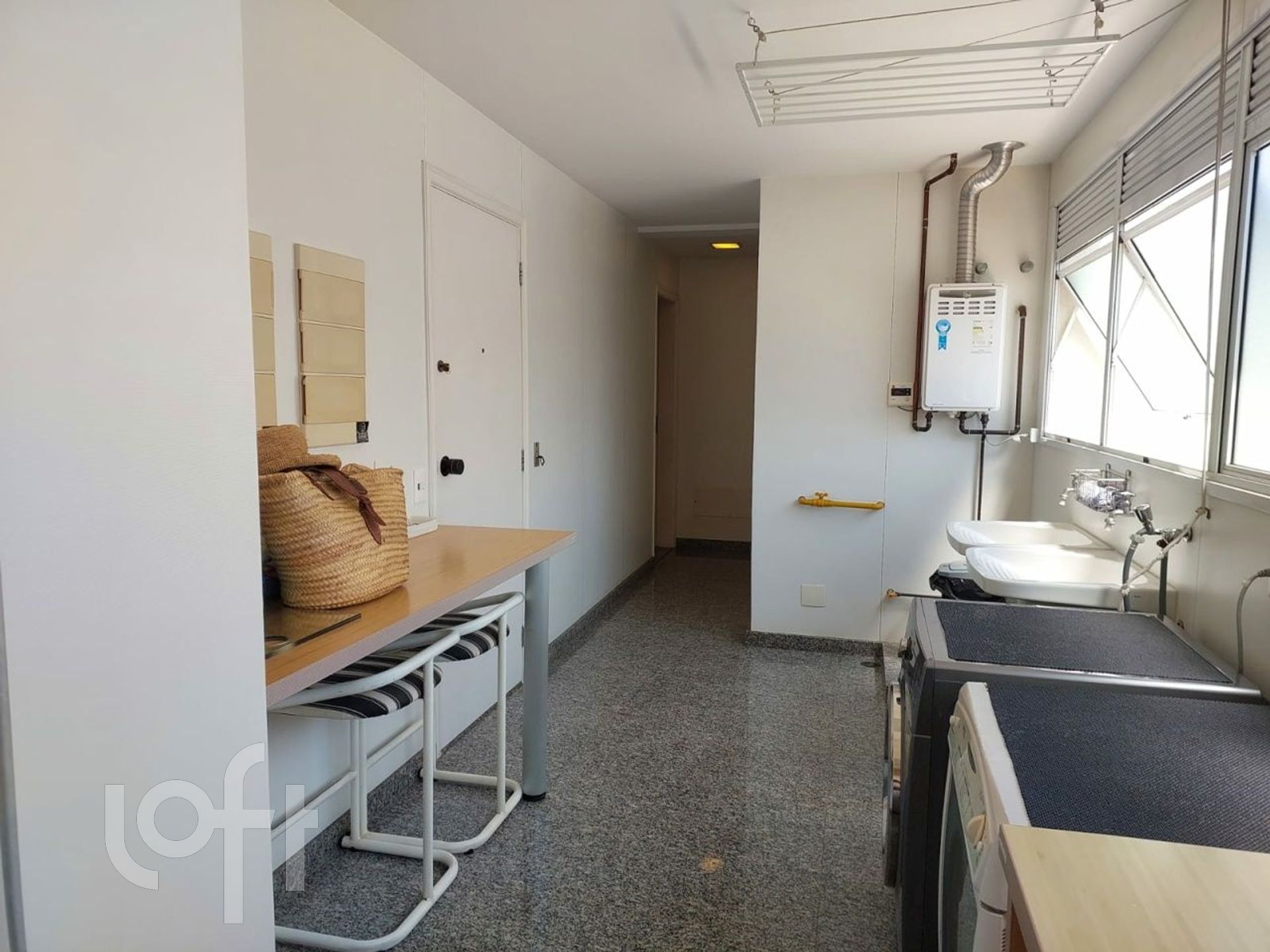 Apartamento à venda com 4 quartos, 252m² - Foto 32