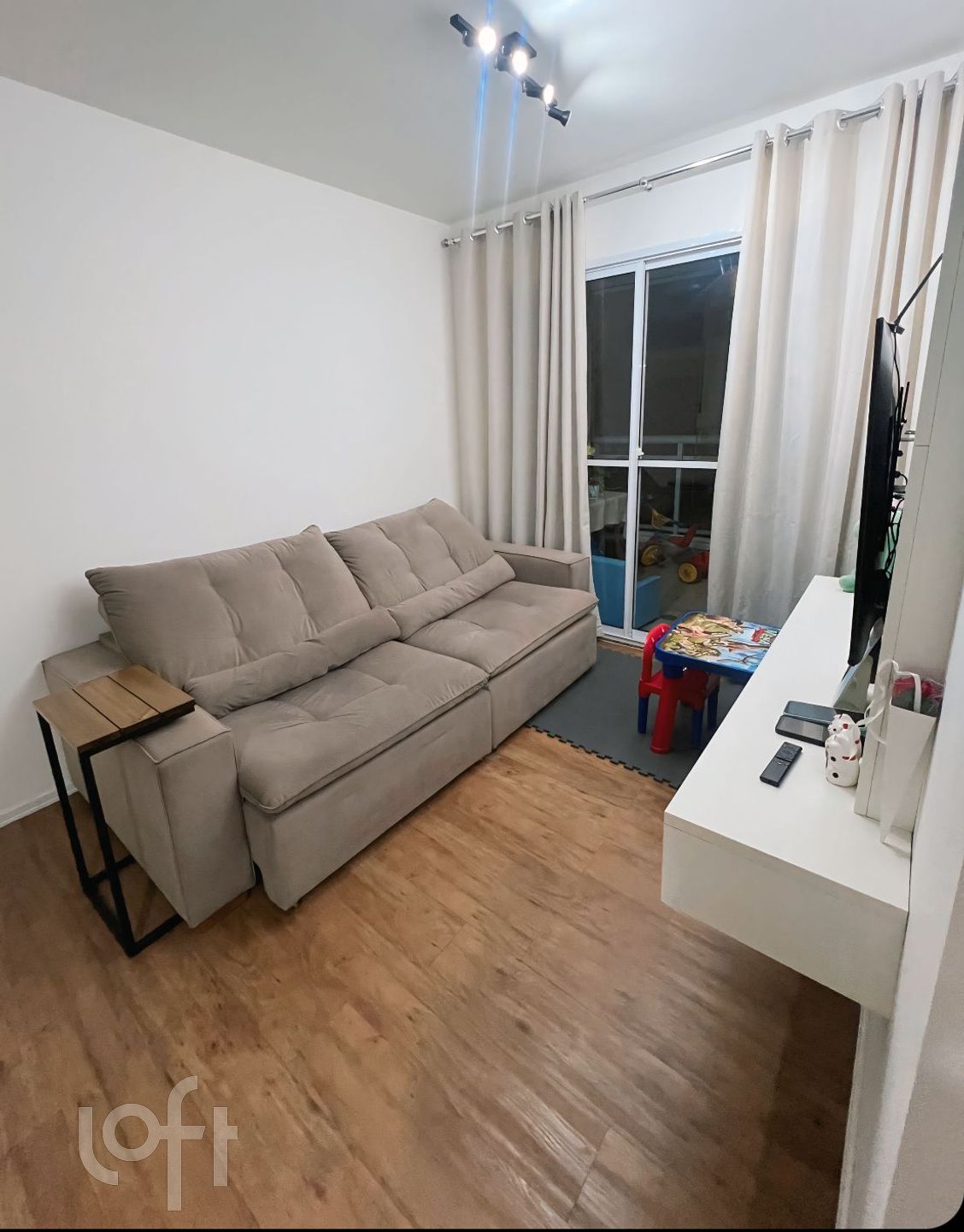 Apartamento à venda com 2 quartos, 64m² - Foto 3