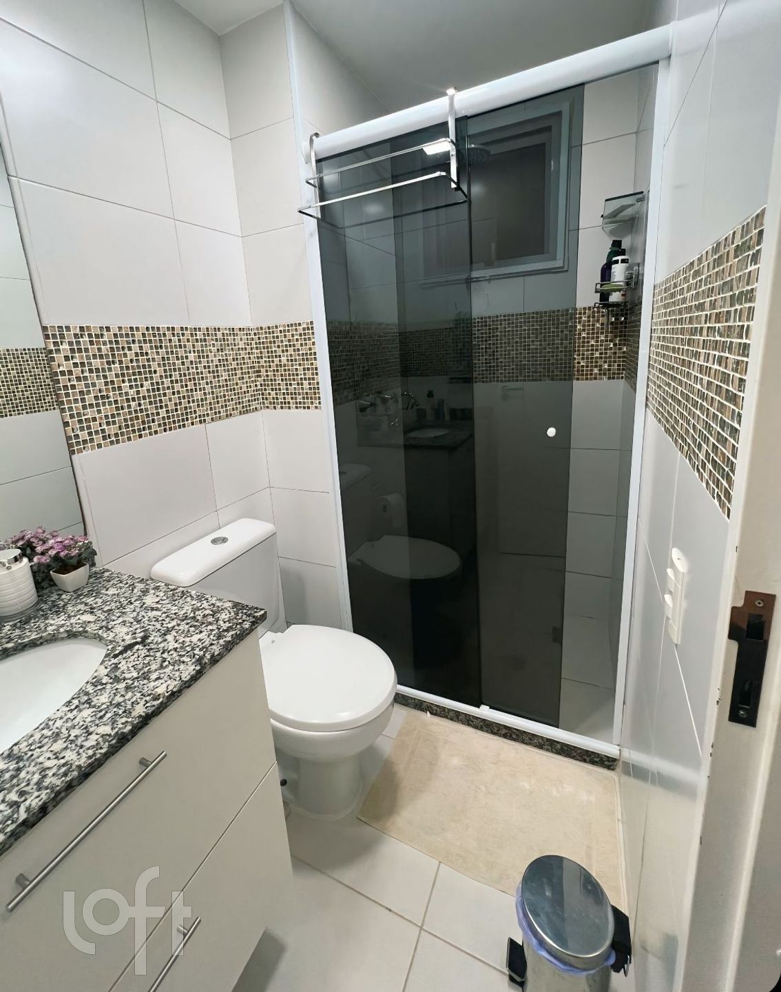 Apartamento à venda com 2 quartos, 64m² - Foto 21