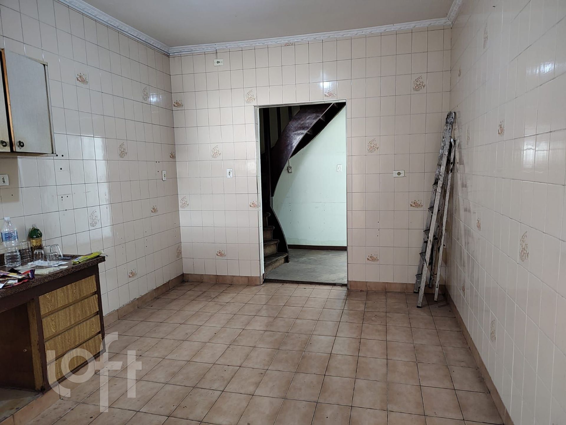 Casa à venda com 2 quartos, 94m² - Foto 2