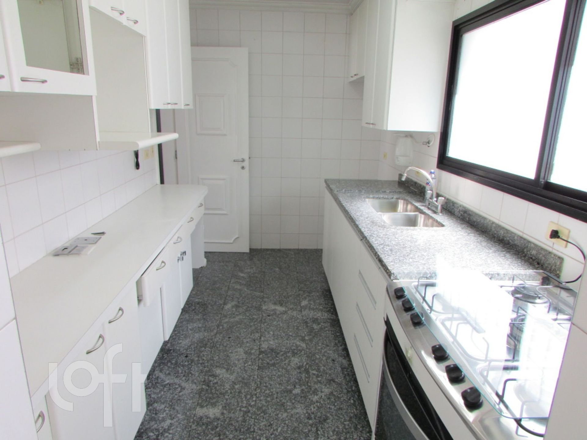 Apartamento à venda com 3 quartos, 116m² - Foto 8