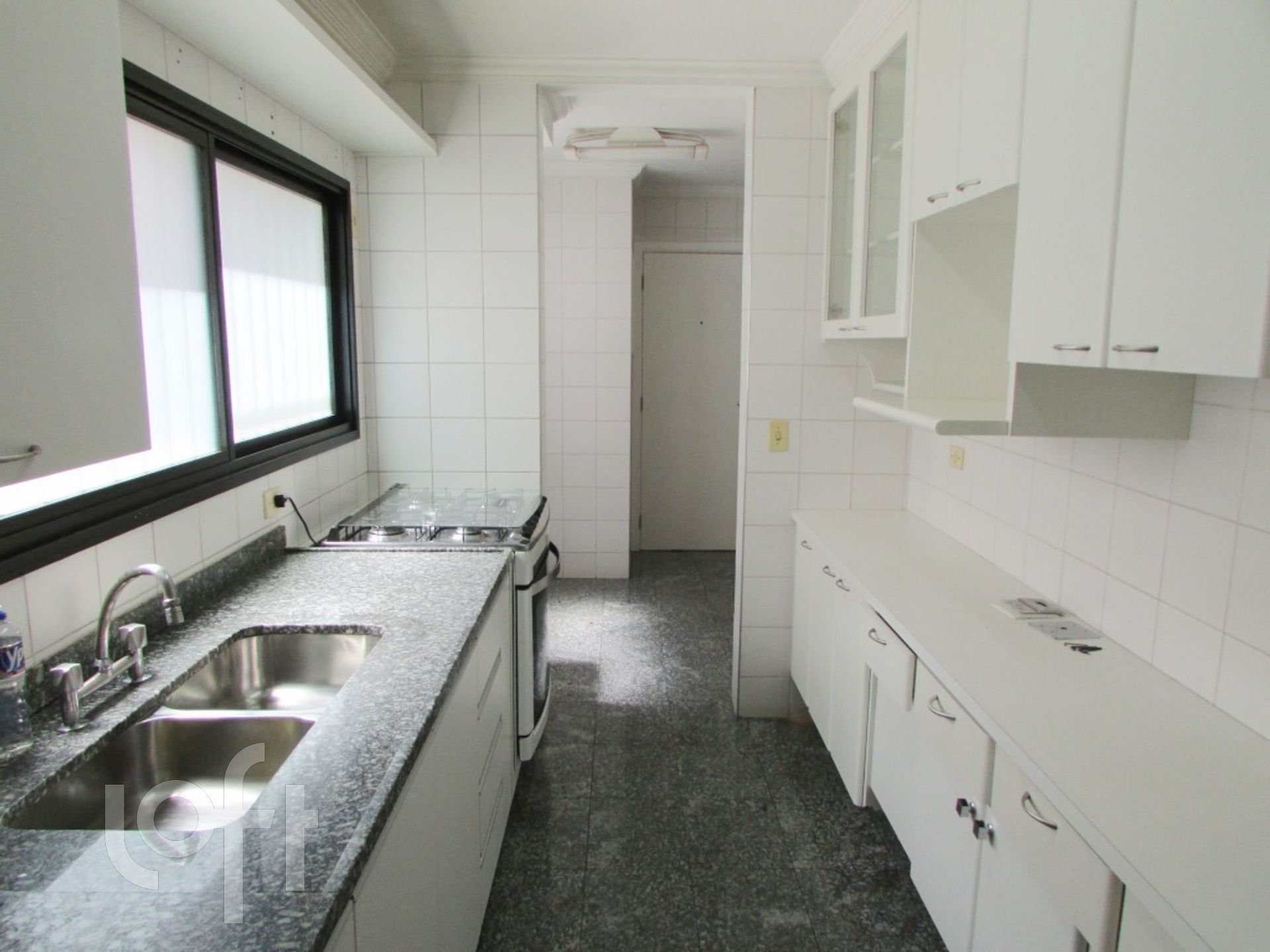 Apartamento à venda com 3 quartos, 116m² - Foto 7