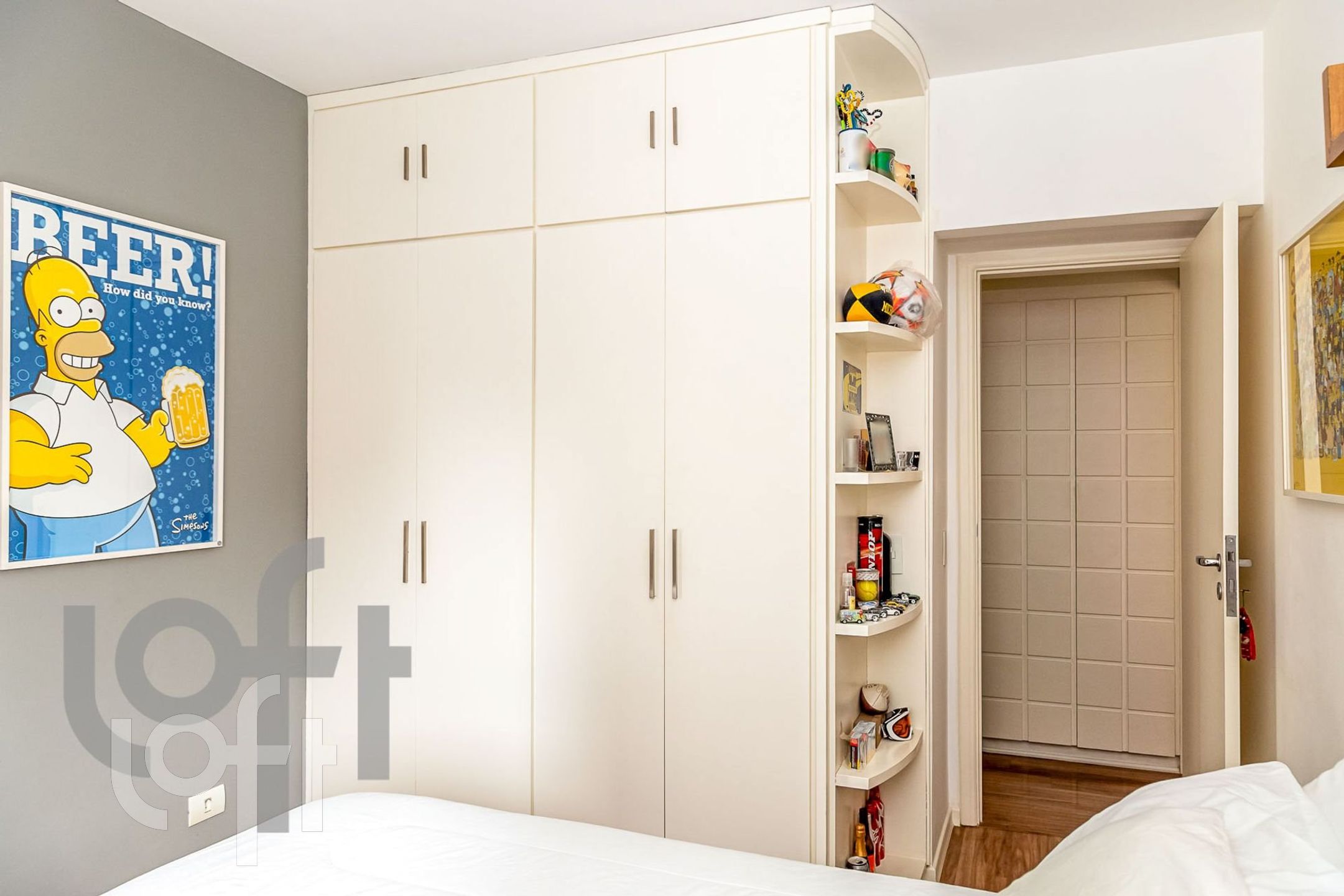 Apartamento à venda com 4 quartos, 245m² - Foto 3