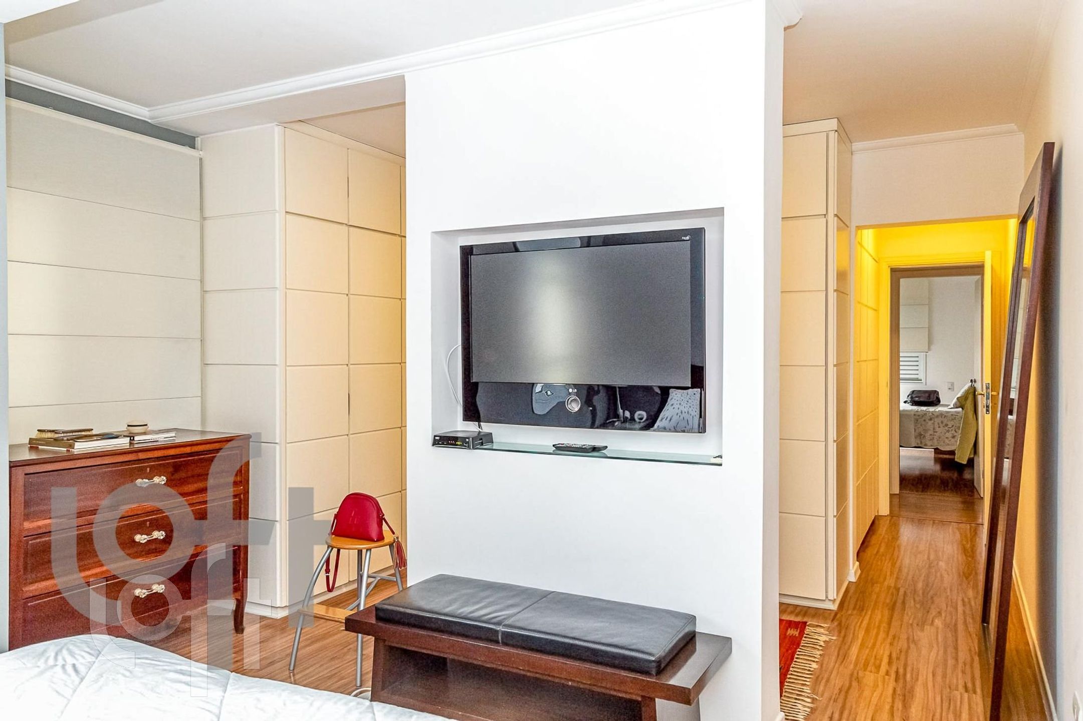 Apartamento à venda com 4 quartos, 245m² - Foto 18