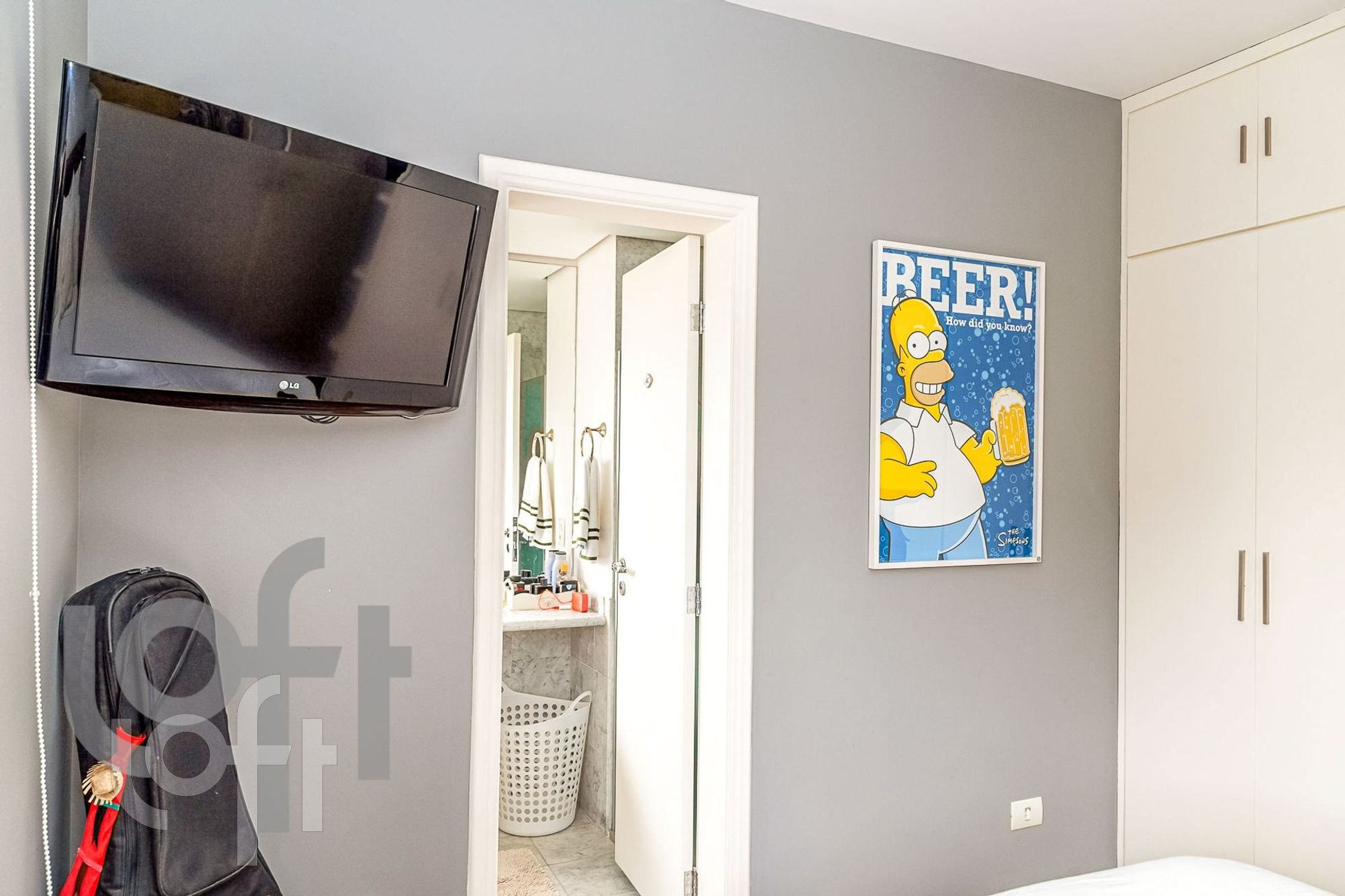 Apartamento à venda com 4 quartos, 245m² - Foto 2