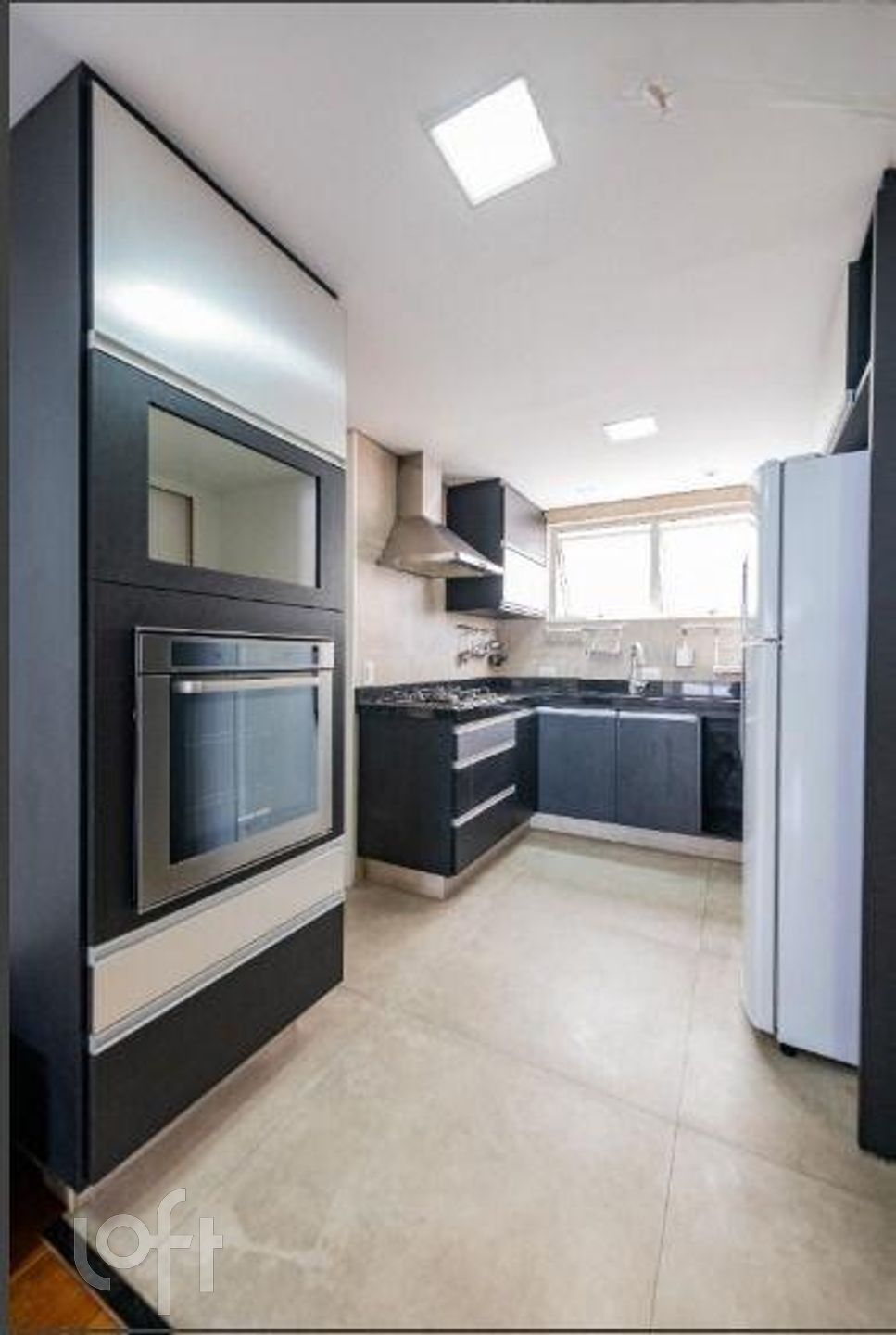 Apartamento à venda com 3 quartos, 107m² - Foto 17