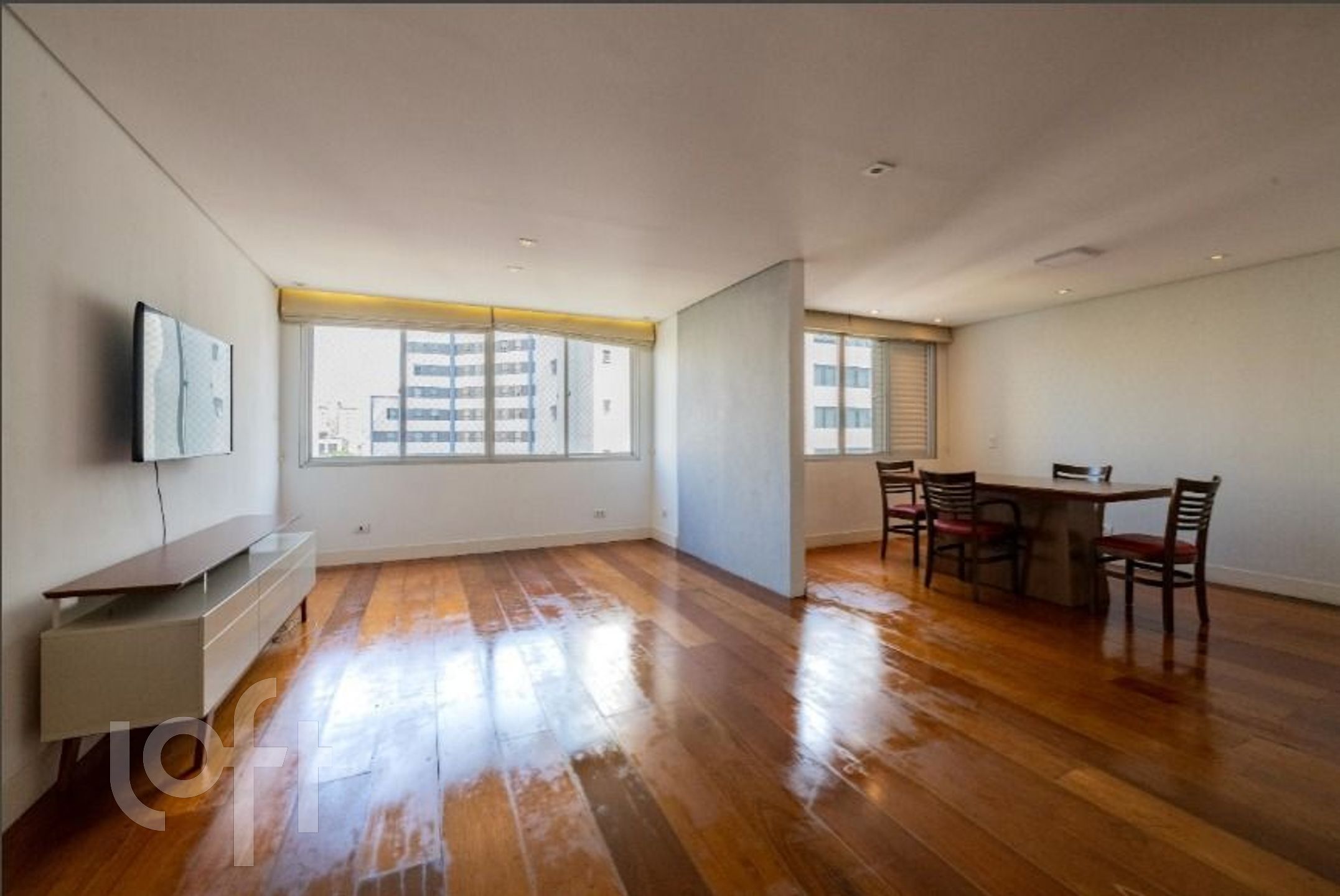 Apartamento à venda com 3 quartos, 107m² - Foto 3