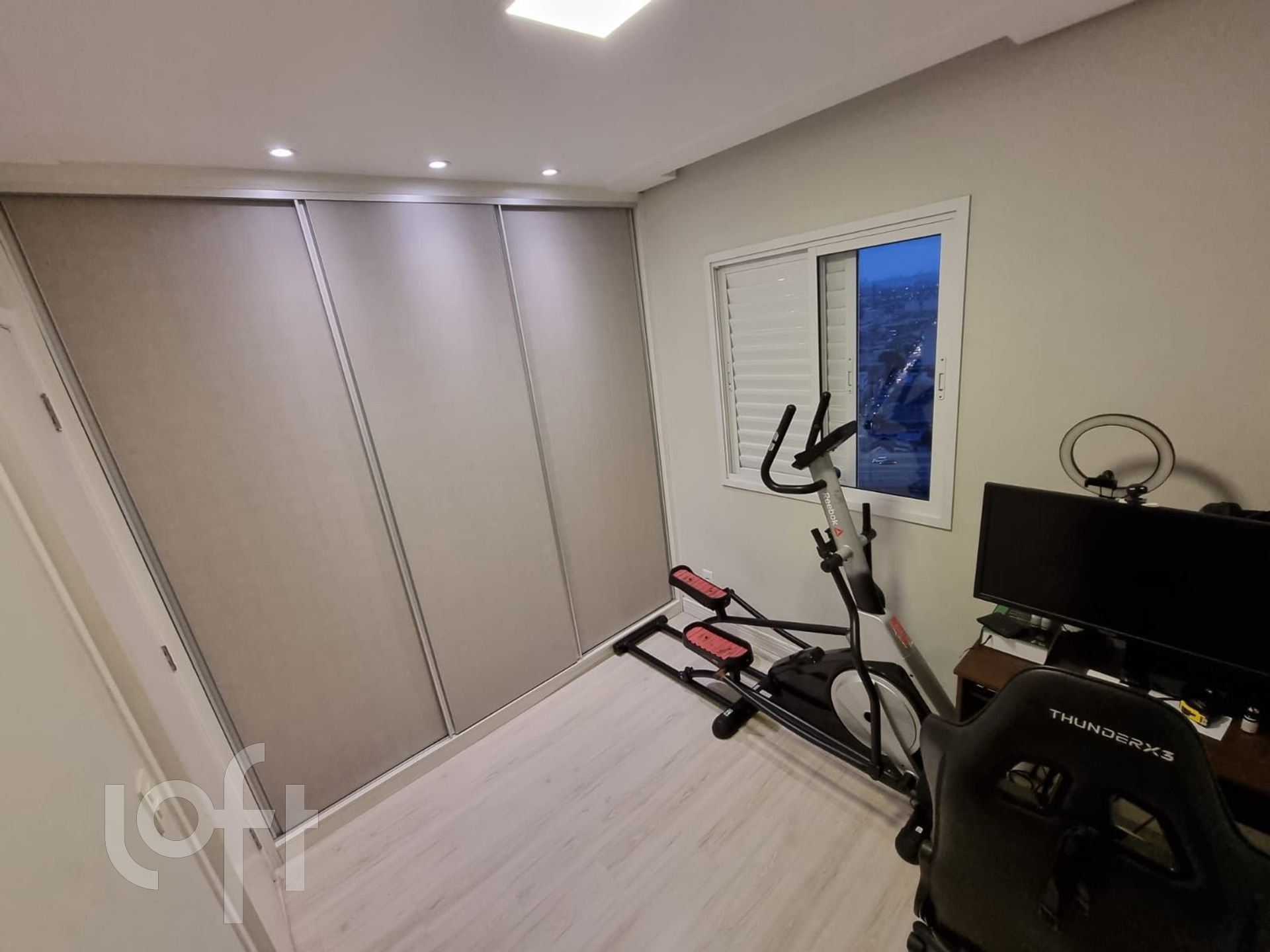 Apartamento à venda com 2 quartos, 57m² - Foto 3