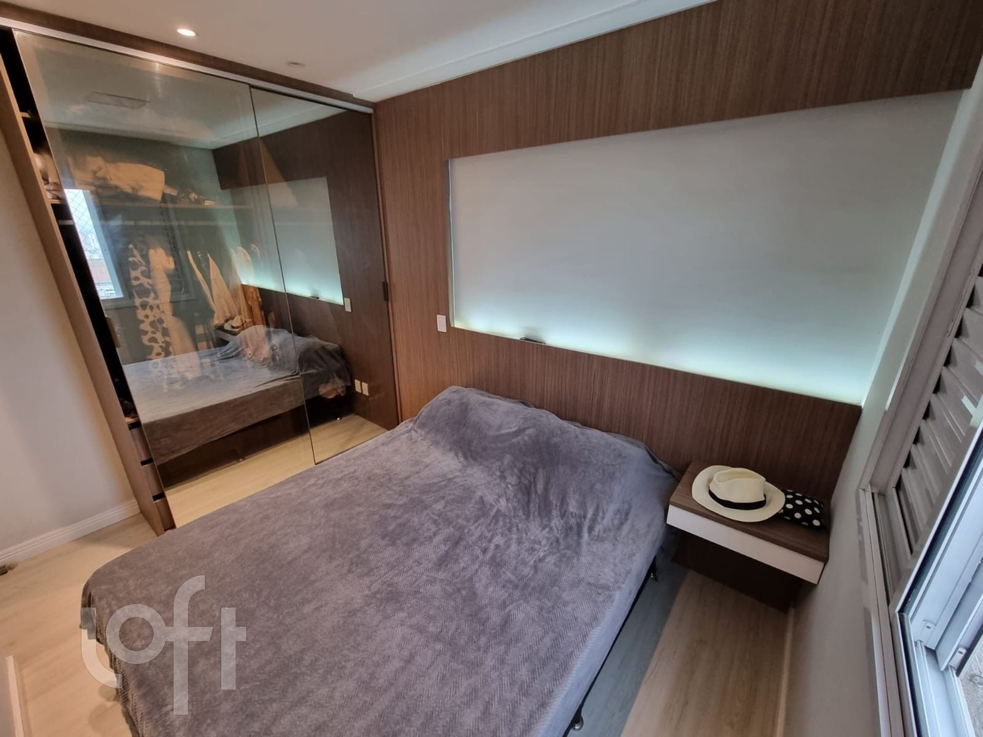 Apartamento à venda com 2 quartos, 57m² - Foto 19