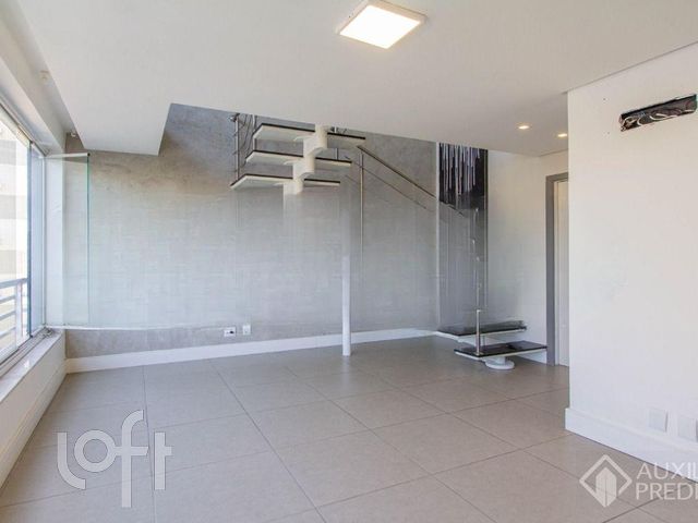 Apartamento com 56m², 1 dormitório, 1 suíte, 1 vaga, Auxiliadora em Porto Alegre