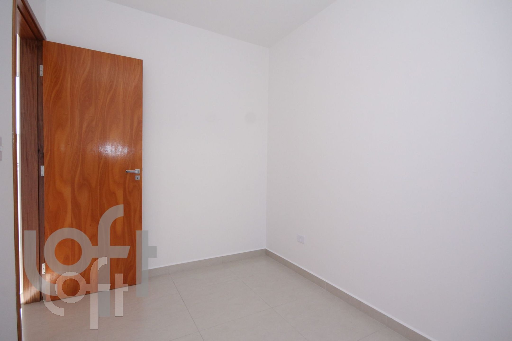 Apartamento à venda com 1 quarto, 27m² - Foto 2