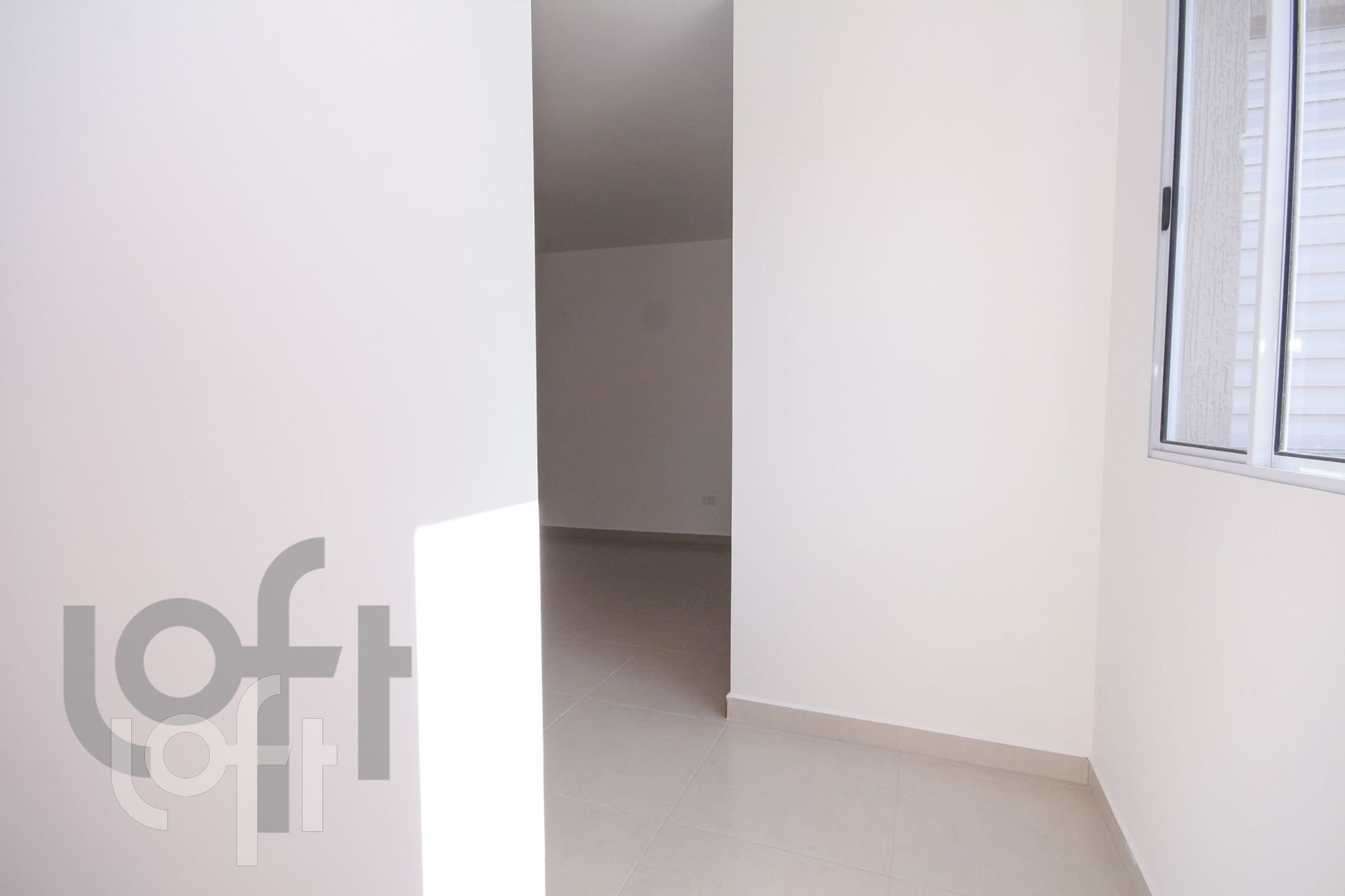 Apartamento à venda com 1 quarto, 27m² - Foto 11