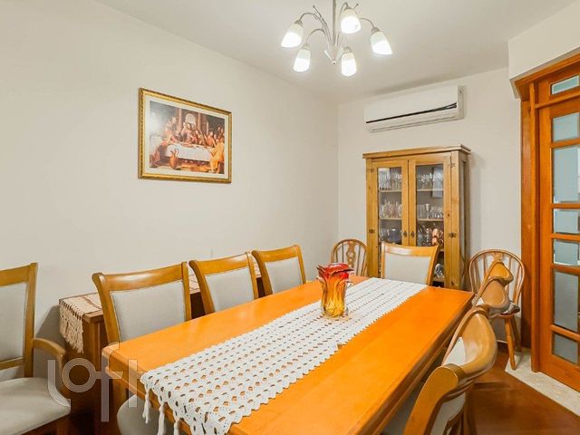 Casa em Condomínio com 229m², 4 dormitórios, 1 suíte, 2 vagas, Boa Vista em Porto Alegre