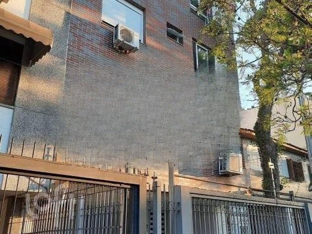 Apartamento com 65m², 2 dormitórios, 1 suíte, Santana em Porto Alegre