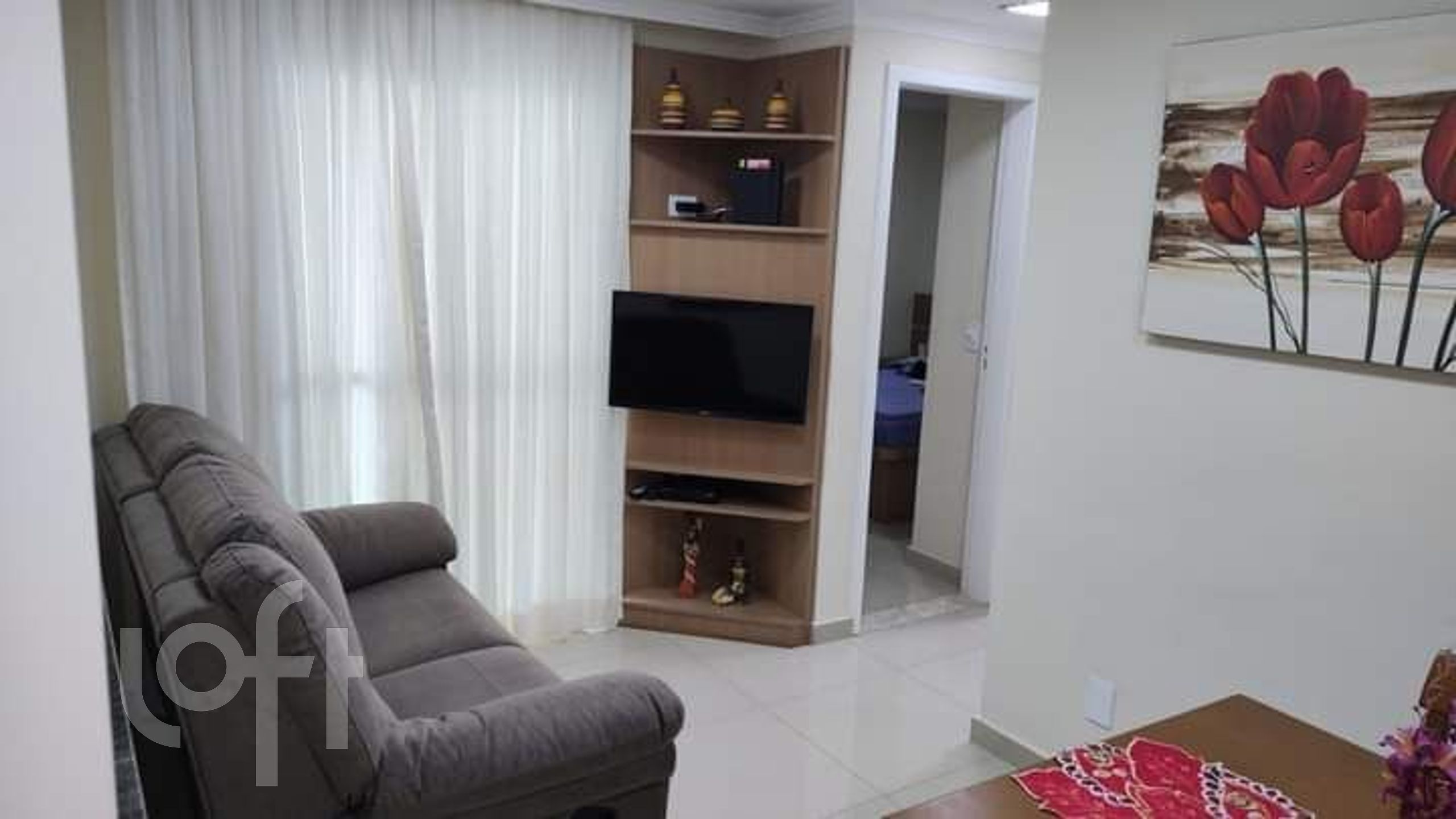 Apartamento à venda com 2 quartos, 44m² - Foto 1