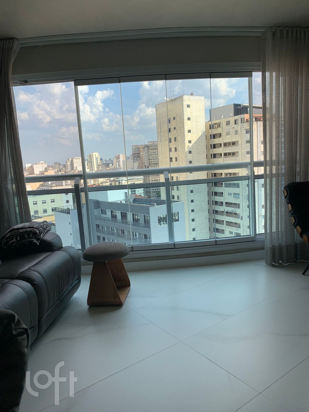 Apartamento à venda com 1 quarto, 47m² - Foto 1