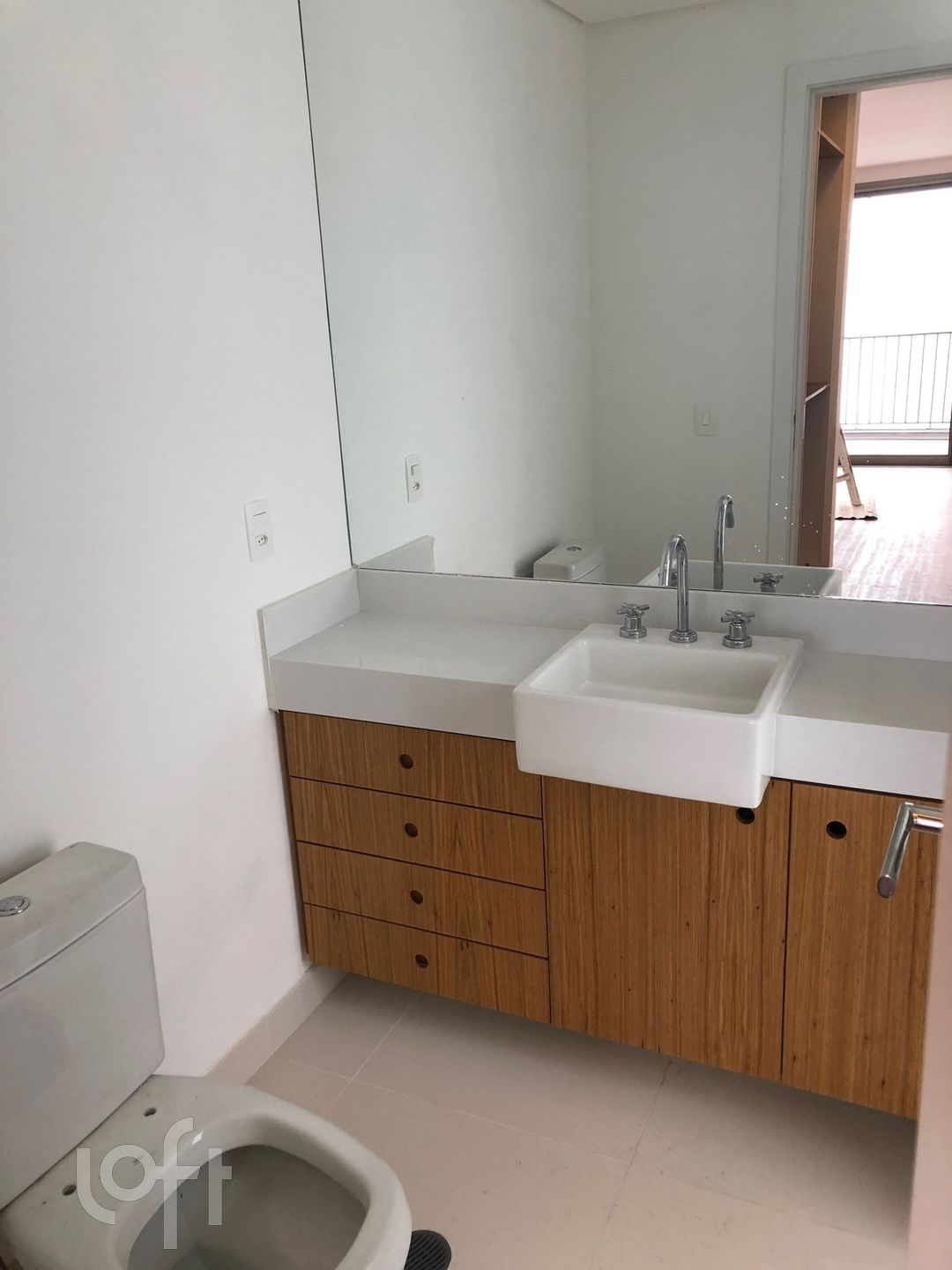 Apartamento à venda com 1 quarto, 61m² - Foto 2