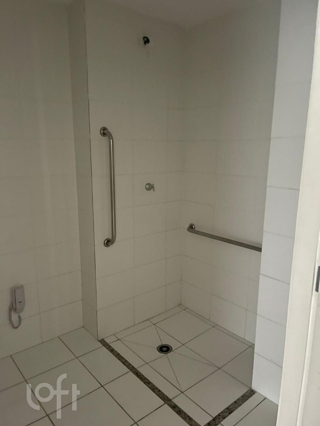 Apartamento à venda com 2 quartos, 42m² - Foto 4