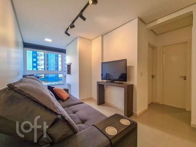 Apartamento com 69m², 2 dormitórios, 1 suíte, 2 vagas, Rio Branco em Novo Hamburgo