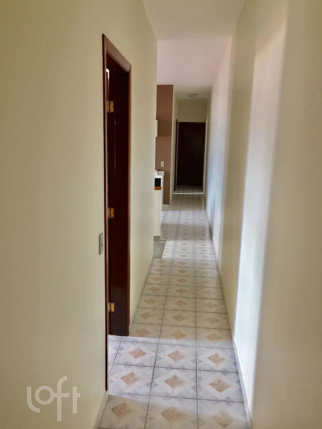 Casa à venda com 5 quartos, 240m² - Foto 13