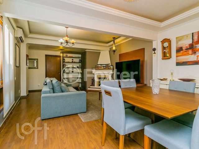 Apartamento com 109m², 2 dormitórios, 1 suíte, 1 vaga, Bom Fim em Porto Alegre