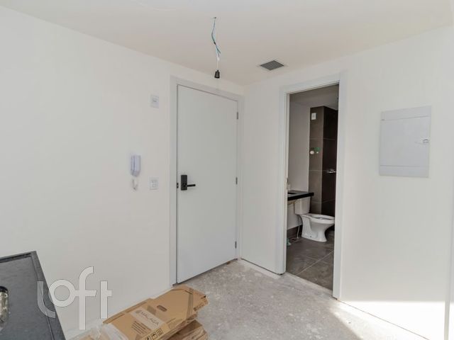 Apartamento com 33m², 1 dormitório, 1 vaga, Rio Branco em Porto Alegre
