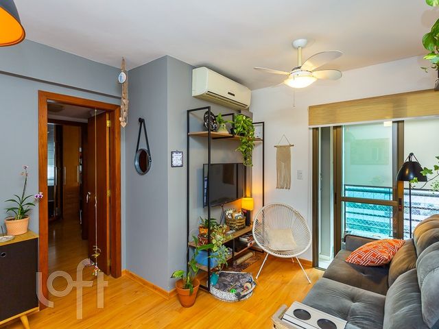 Apartamento com 56m², 2 dormitórios, 1 suíte, 1 vaga, Chácara das Pedras em Porto Alegre