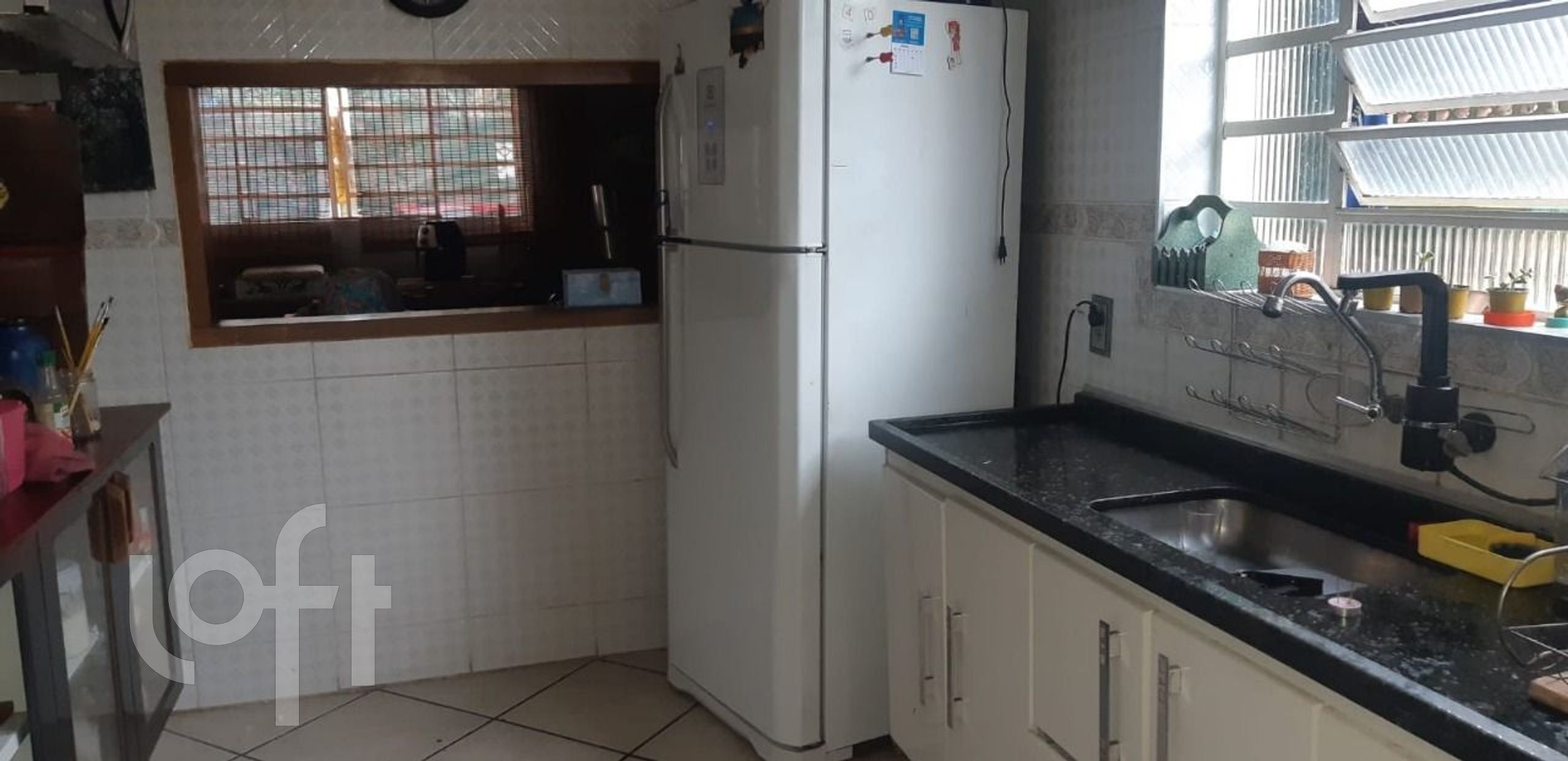 Casa à venda com 3 quartos, 200m² - Foto 3