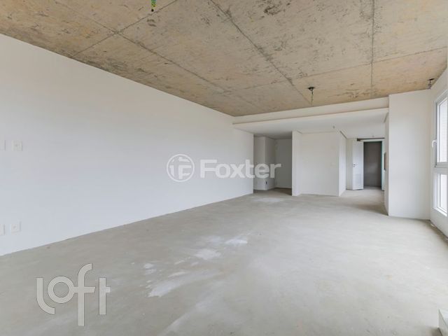 Apartamento com 161m², 3 dormitórios, 3 suítes, 3 vagas, Petrópolis em Porto Alegre