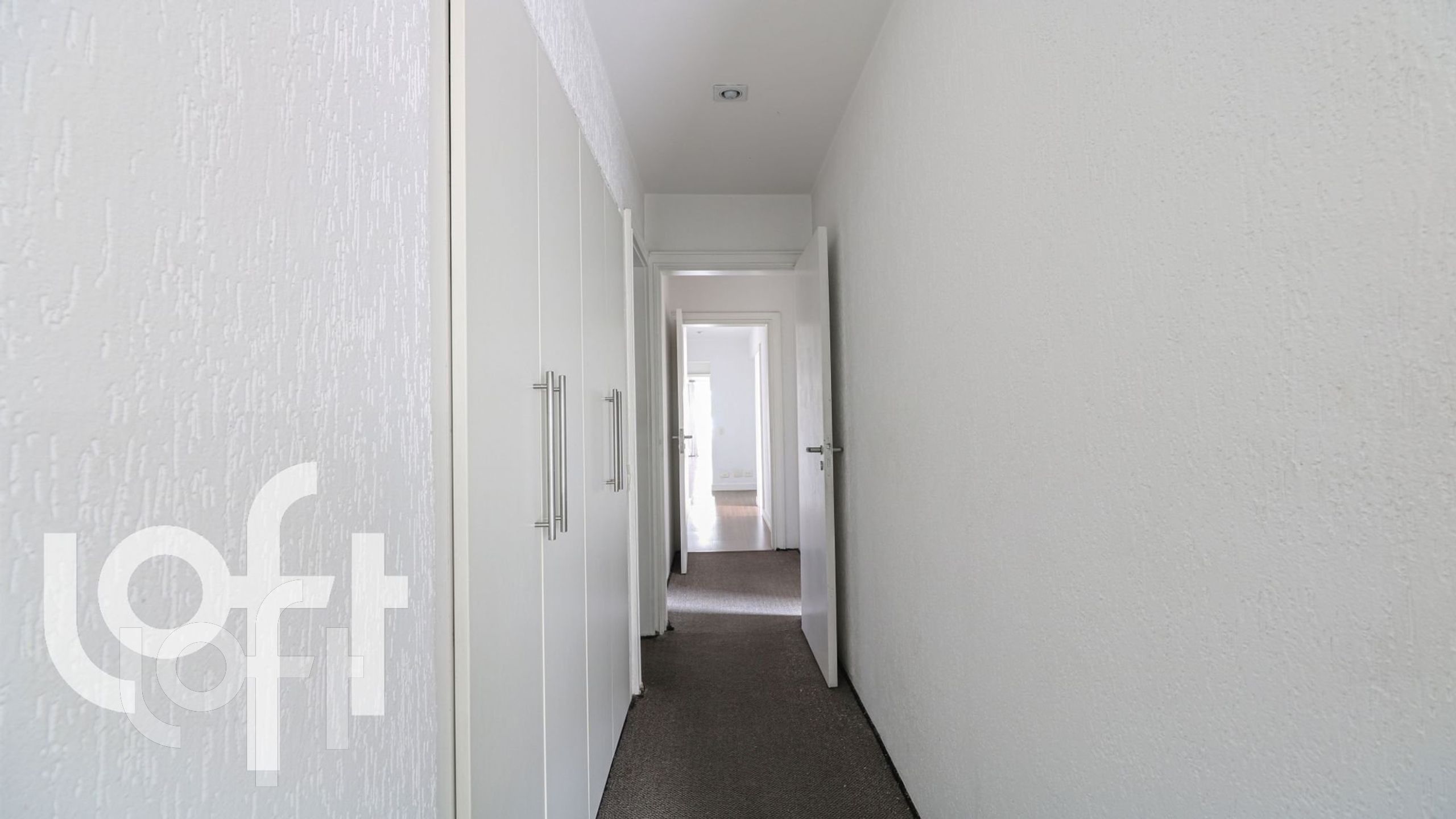 Apartamento, 3 quartos, 130 m² - Foto 2