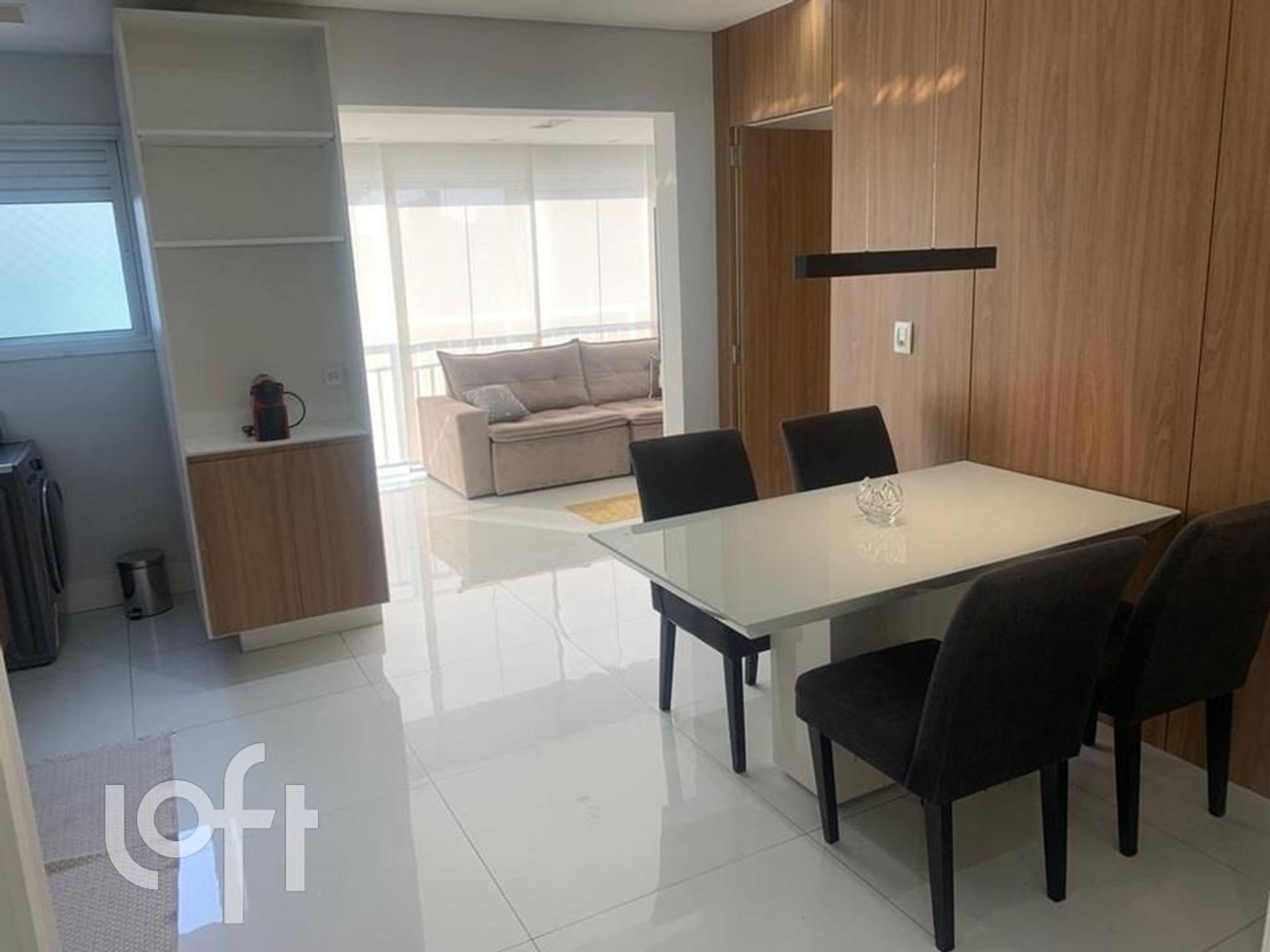 Apartamento à venda com 1 quarto, 52m² - Foto 2