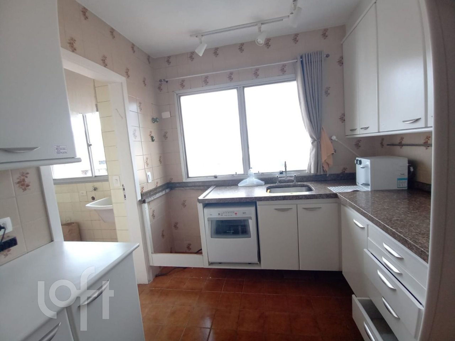 Apartamento à venda com 3 quartos, 119m² - Foto 7