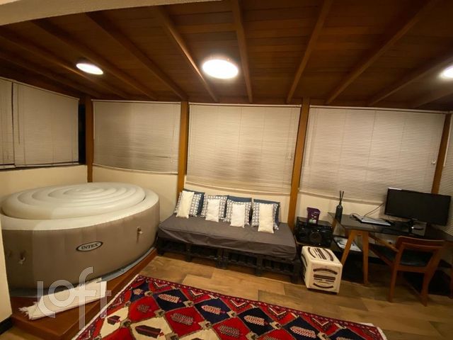 Apartamento com 89m², 1 dormitório, 1 vaga, Higienópolis em Porto Alegre