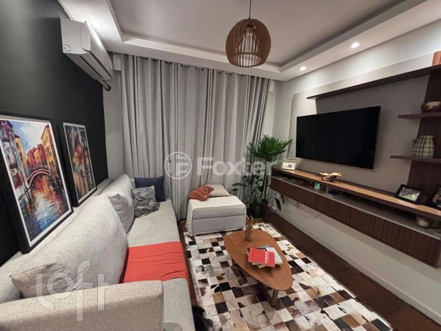 Apartamento com 87m², 3 dormitórios, 1 vaga, Auxiliadora em Porto Alegre