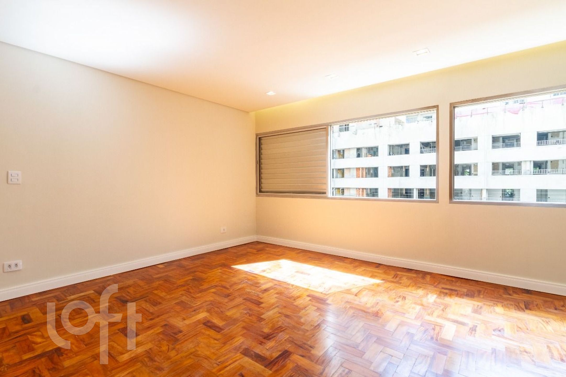 Apartamento à venda com 4 quartos, 168m² - Foto 8