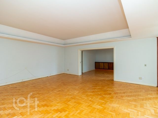 Apartamento com 190m², 3 dormitórios, 1 suíte, 1 vaga, Independência em Porto Alegre