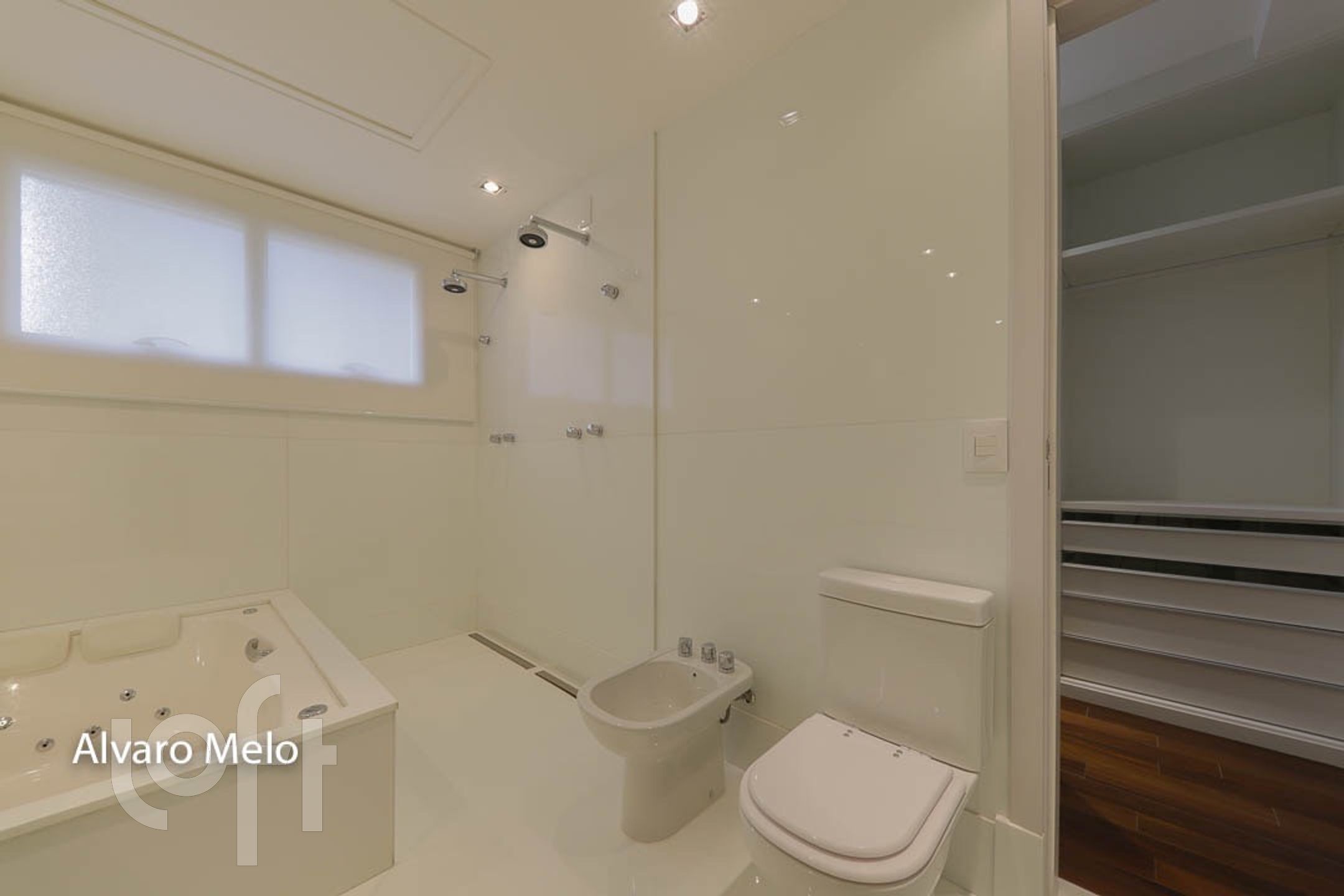 Apartamento à venda com 4 quartos, 260m² - Foto 42