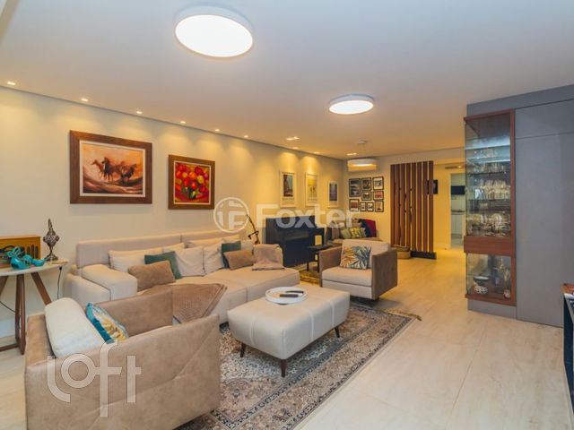 Apartamento com 170m², 3 dormitórios, 3 suítes, 2 vagas, Bela Vista em Porto Alegre