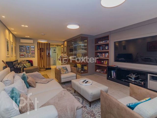 Apartamento com 170m², 3 dormitórios, 3 suítes, 2 vagas, Bela Vista em Porto Alegre
