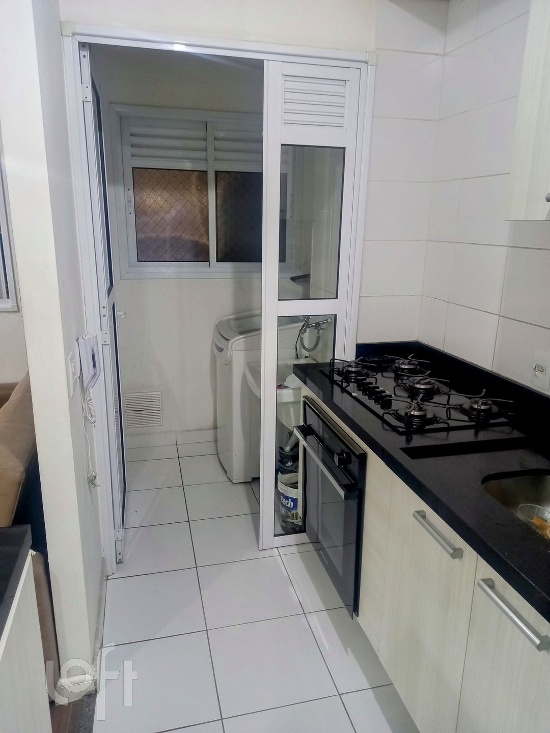 Apartamento à venda com 1 quarto, 33m² - Foto 11