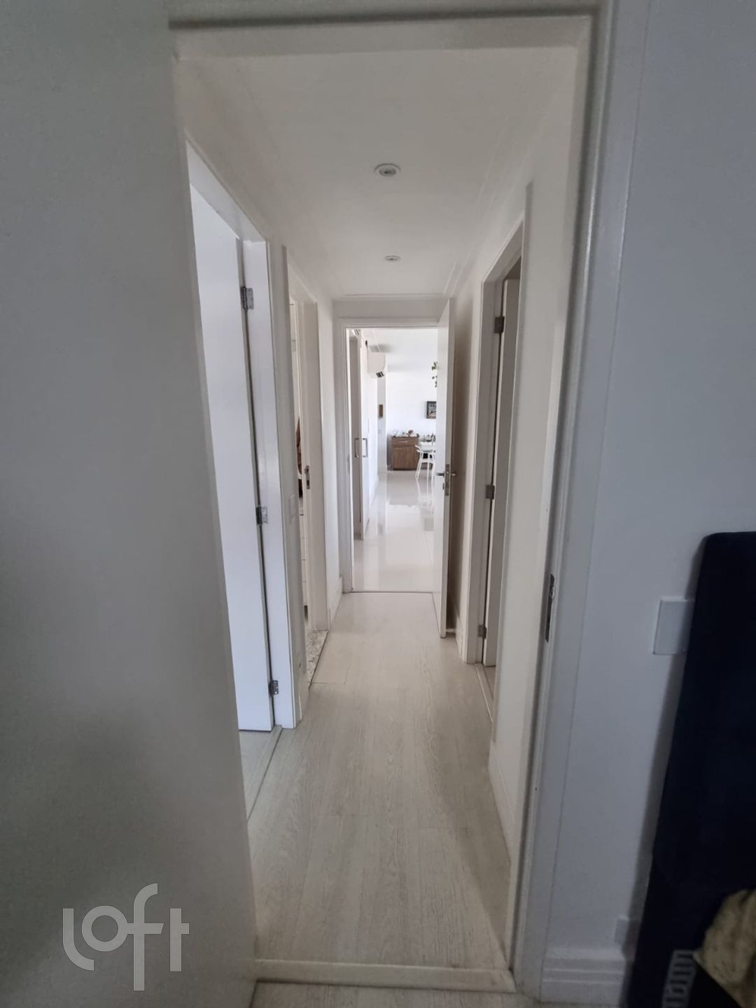 Apartamento à venda com 3 quartos, 134m² - Foto 11