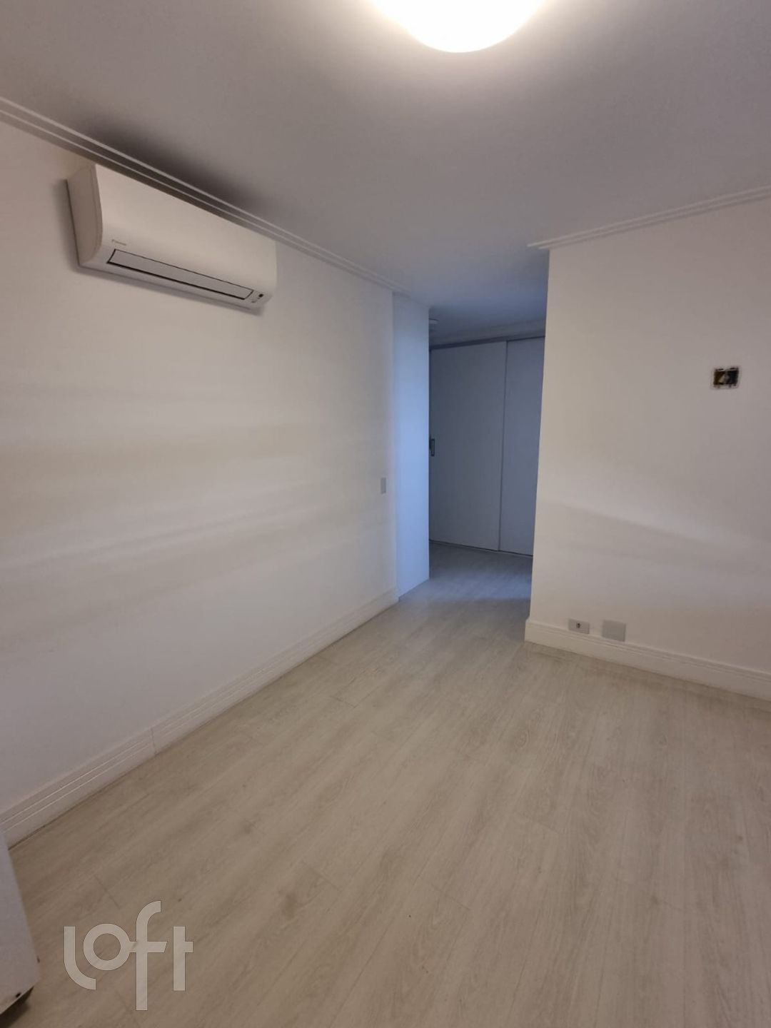 Apartamento à venda com 3 quartos, 134m² - Foto 20