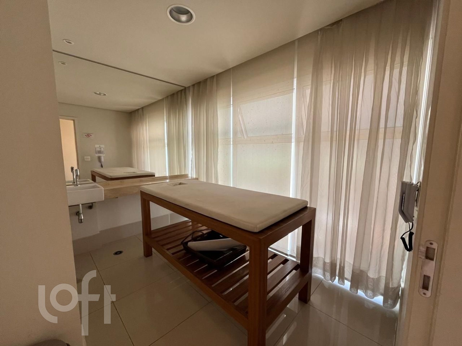 Apartamento à venda com 1 quarto, 69m² - Foto 14