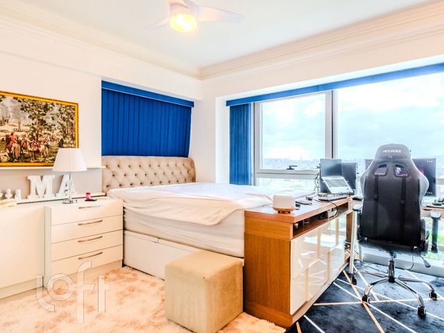 Apartamento com 46m², 1 dormitório, 1 vaga, Praia de Belas em Porto Alegre