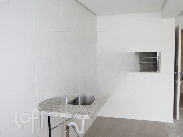 Apartamento com 111m², 2 dormitórios, 1 suíte, 2 vagas, Rio Branco em Porto Alegre