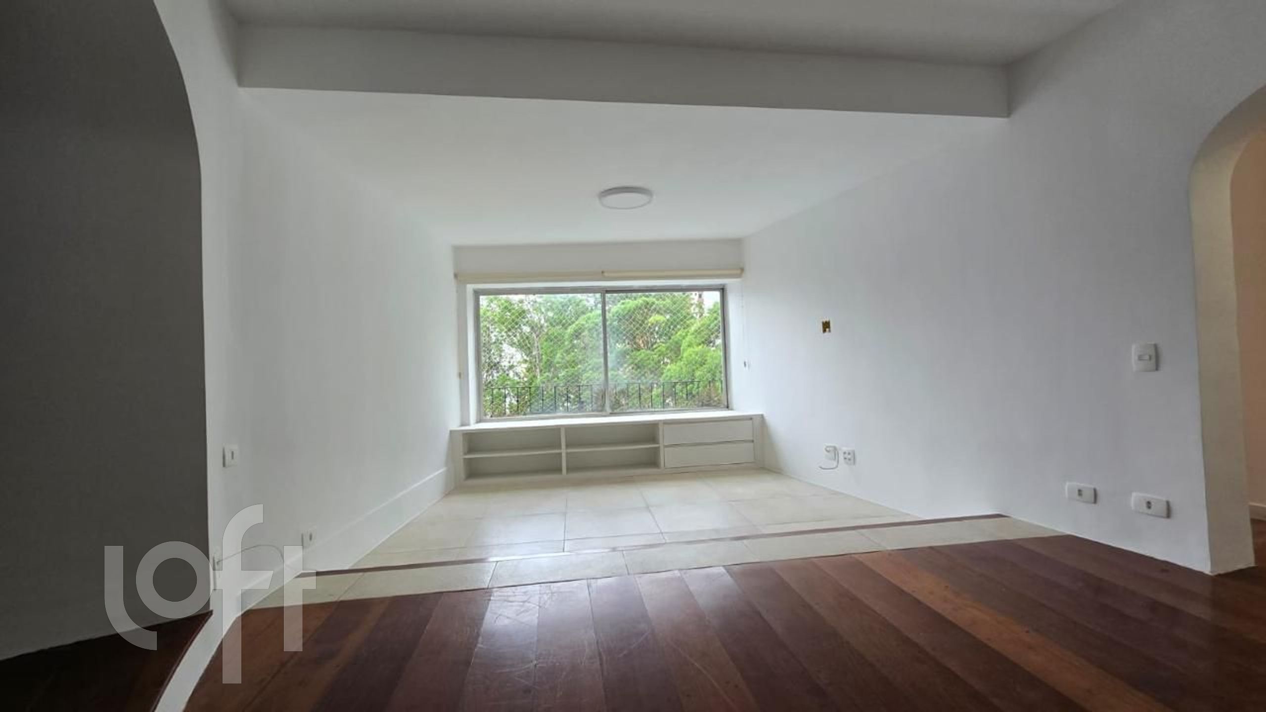 Apartamento à venda com 2 quartos, 102m² - Foto 1