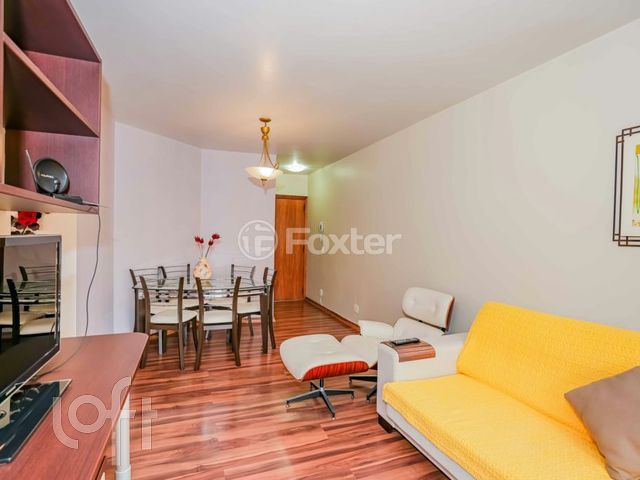 Apartamento com 73m², 2 dormitórios, 1 suíte, 1 vaga, Menino Deus em Porto Alegre