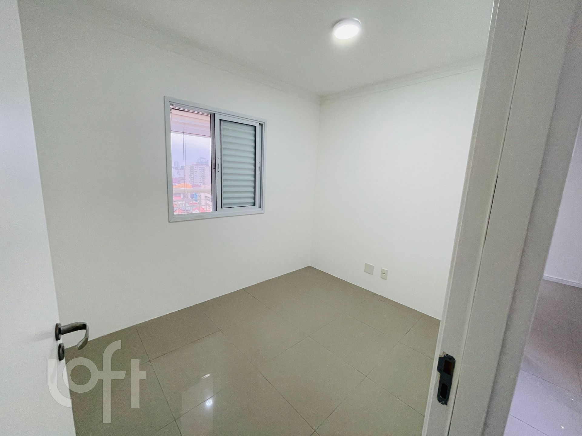 Apartamento à venda com 2 quartos, 69m² - Foto 17